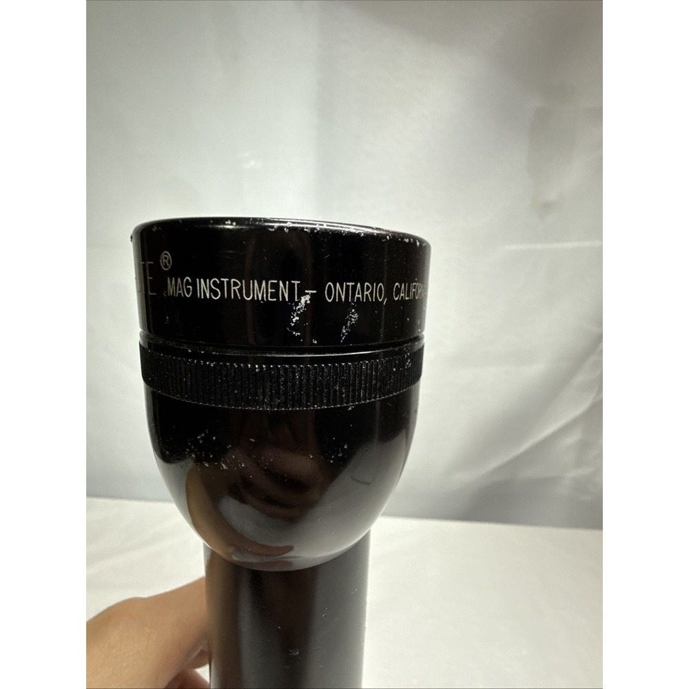 10" MAG-LITE 2D Flashlight -Black MADE IN USA Tested - Picture 11 of 16